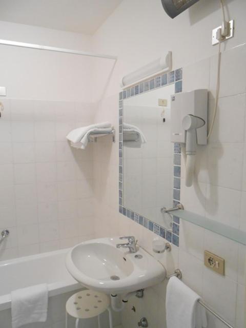 Residence San Luigi Limone sul Garda Extérieur photo